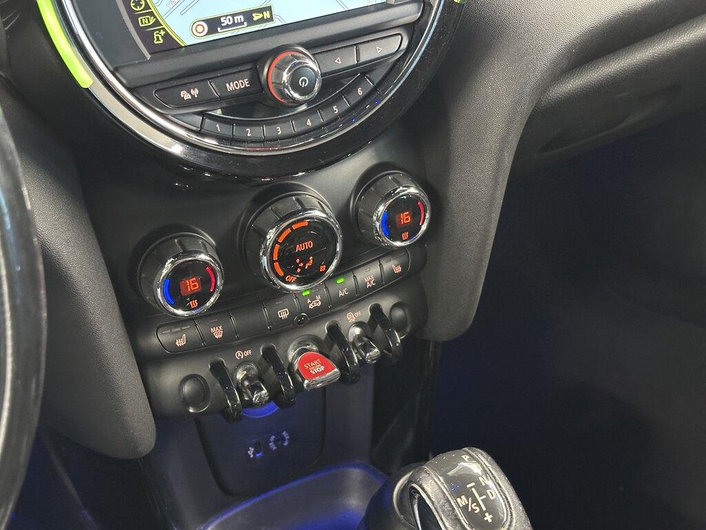 Mini Cooper D 1.5 D Cooper D Business XL Auto