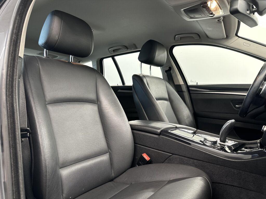 BMW Serie 5 520d Touring xdrive Business 190cv auto