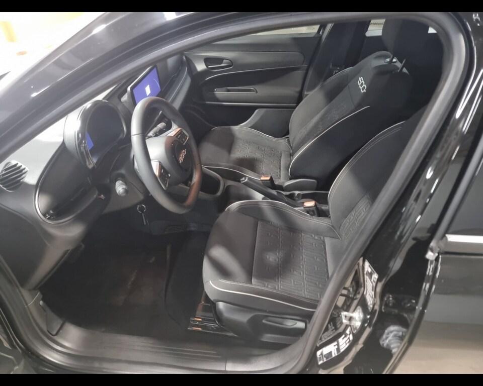 Fiat 600 1.2 hybrid Business 110cv auto