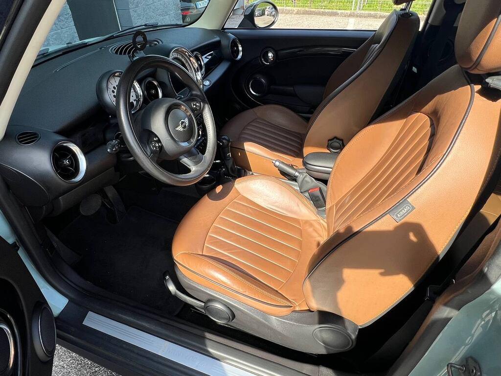Mini Cooper D Clubman 2.0 Cooper D Auto