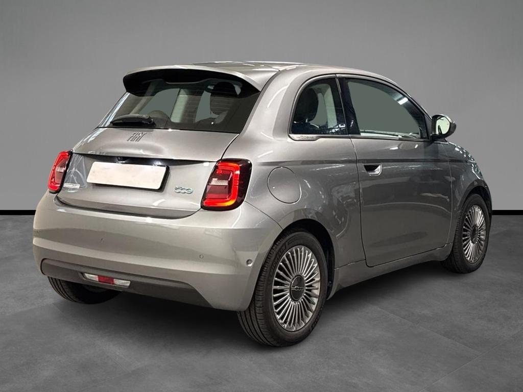 Fiat 500 e 42 kWh