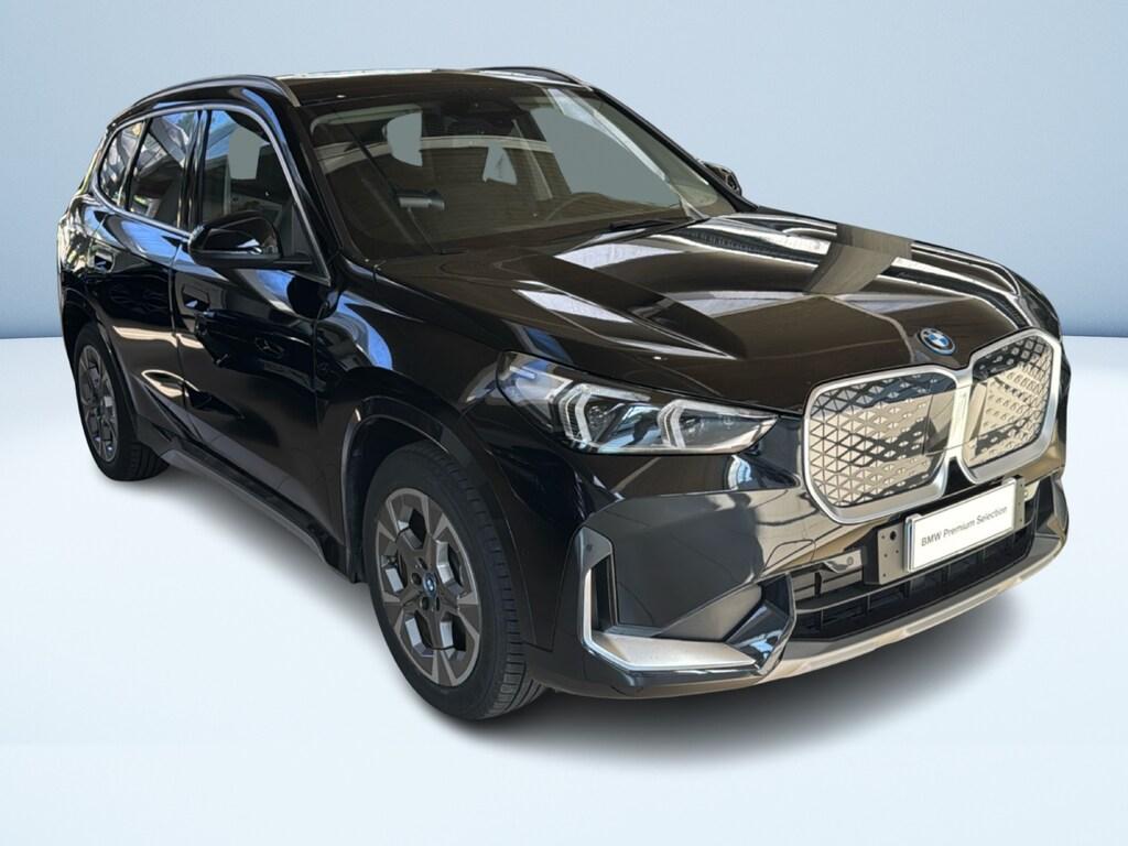 BMW iX1 edrive 20 Special Edition