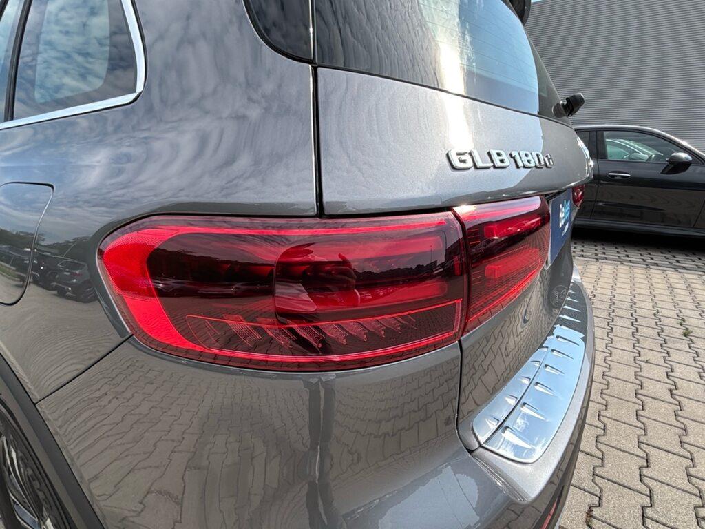Mercedes GLB 180 d Advanced auto