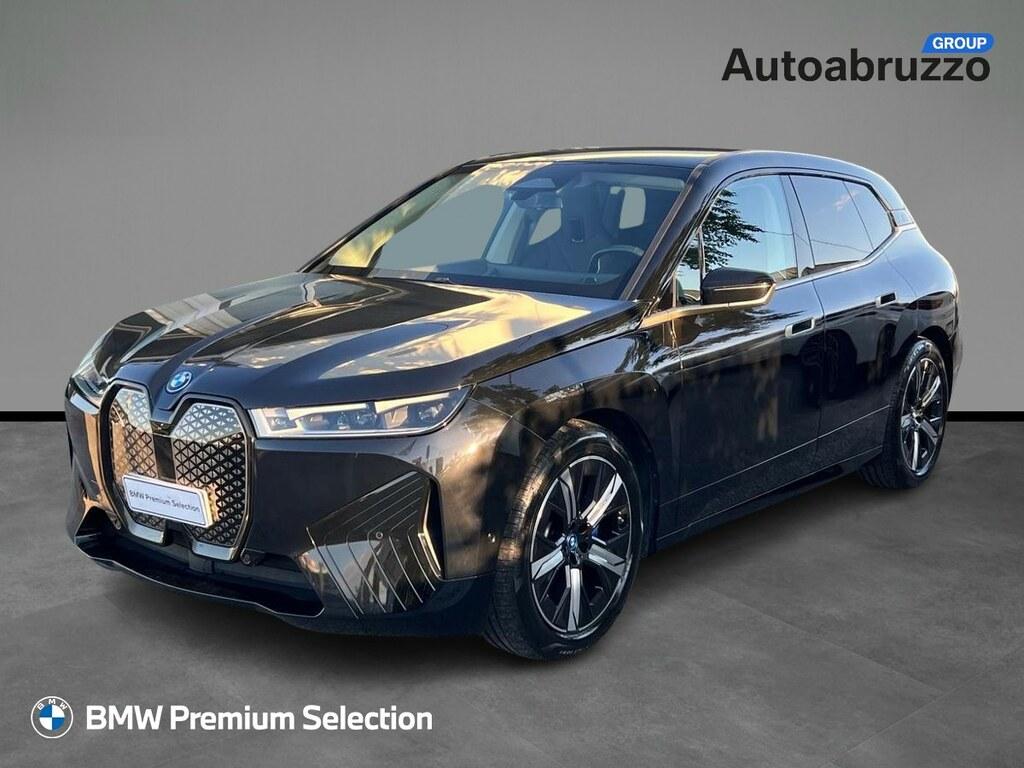 BMW iX xdrive40 pacchetto sportivo