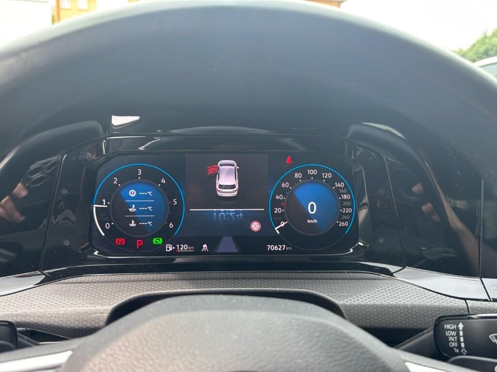 Volkswagen Golf 2.0 tdi GTD 200cv dsg