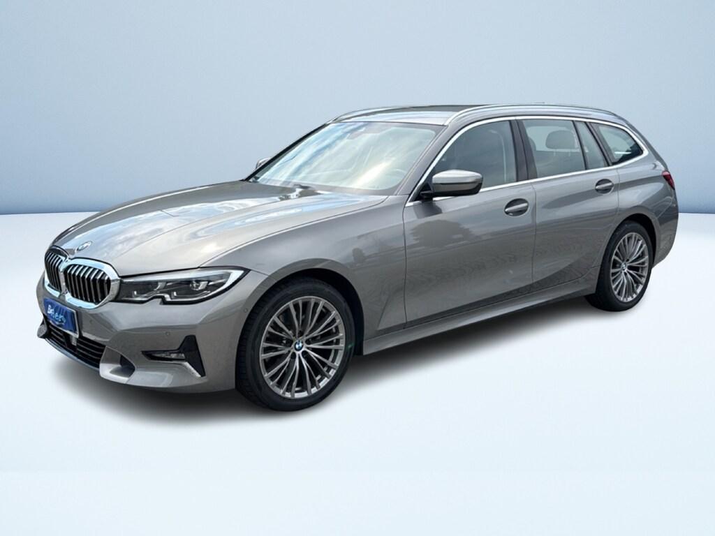 BMW Serie 3 320d Touring mhev 48V xdrive Luxury auto