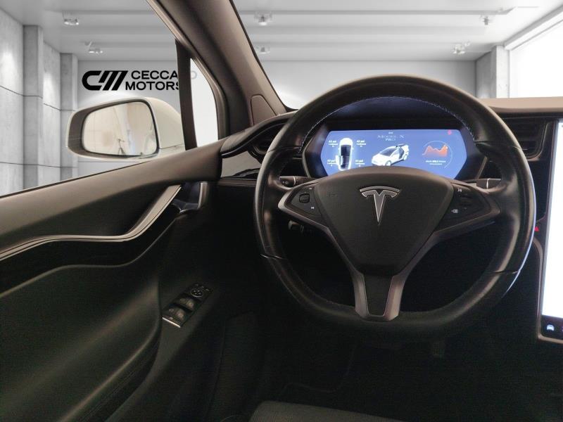 Tesla Model X 75 D
