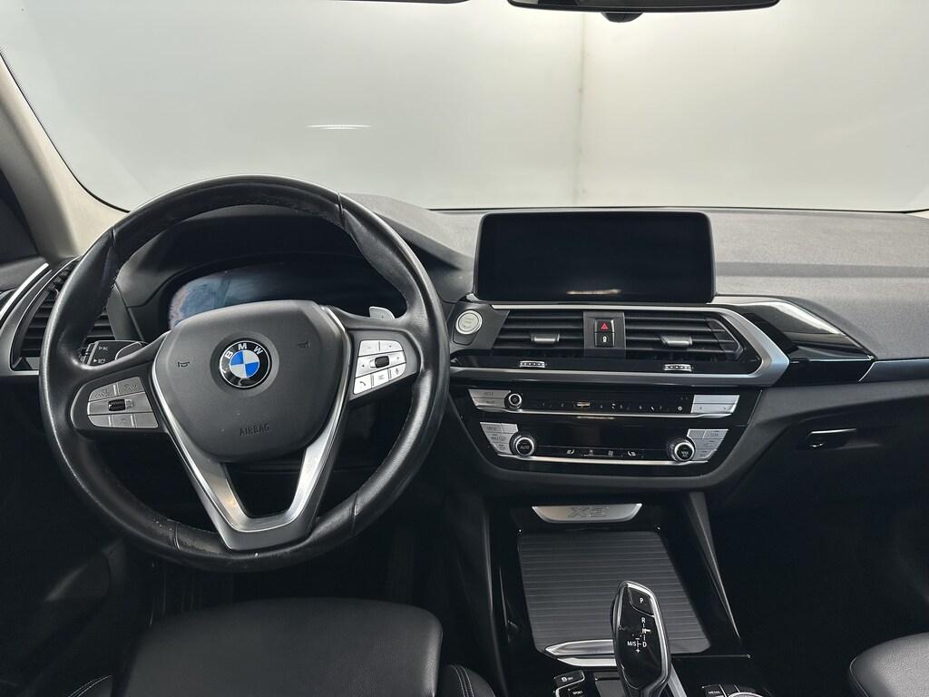 BMW X3 xdrive20d mhev 48V xLine auto