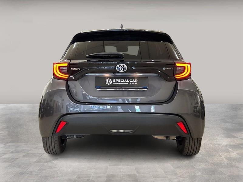 Toyota Yaris 1.5h 130 Premium