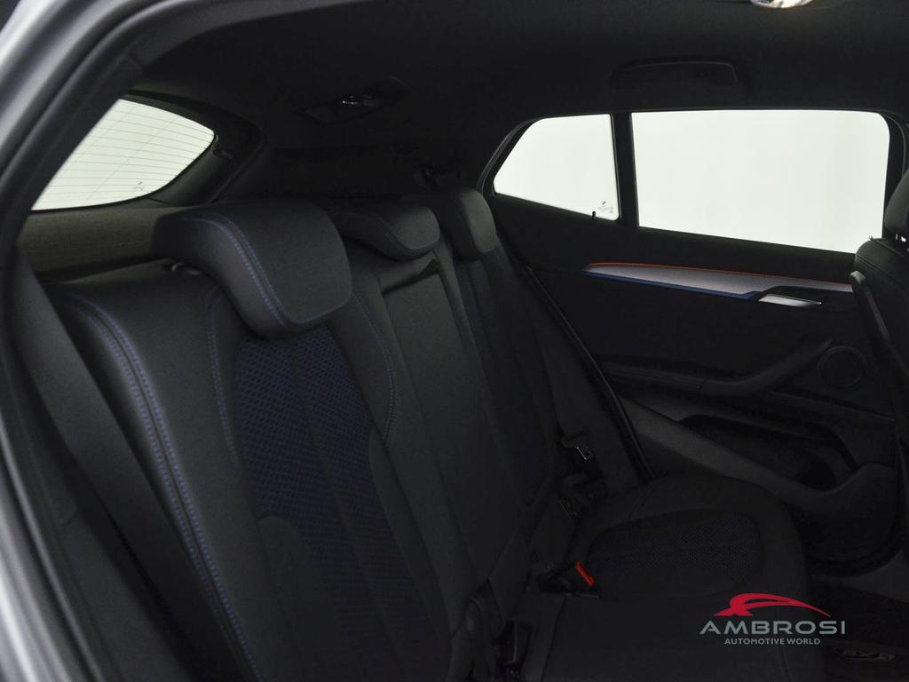 BMW X2 xdrive18d M Mesh Edition auto