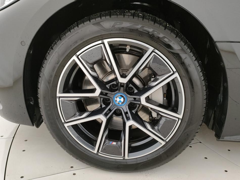 BMW i4 edrive35 Msport auto