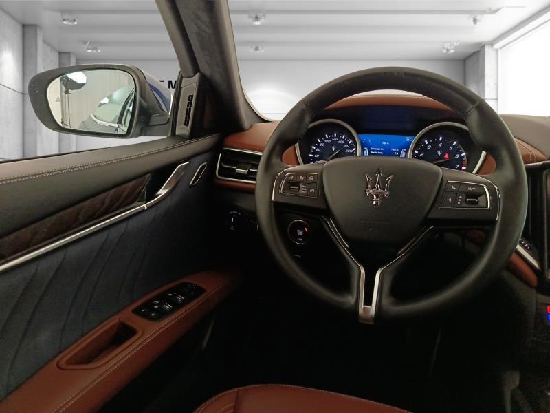 Maserati Ghibli 3.0 V6 bt Gransport Nerissimo 350cv auto my18