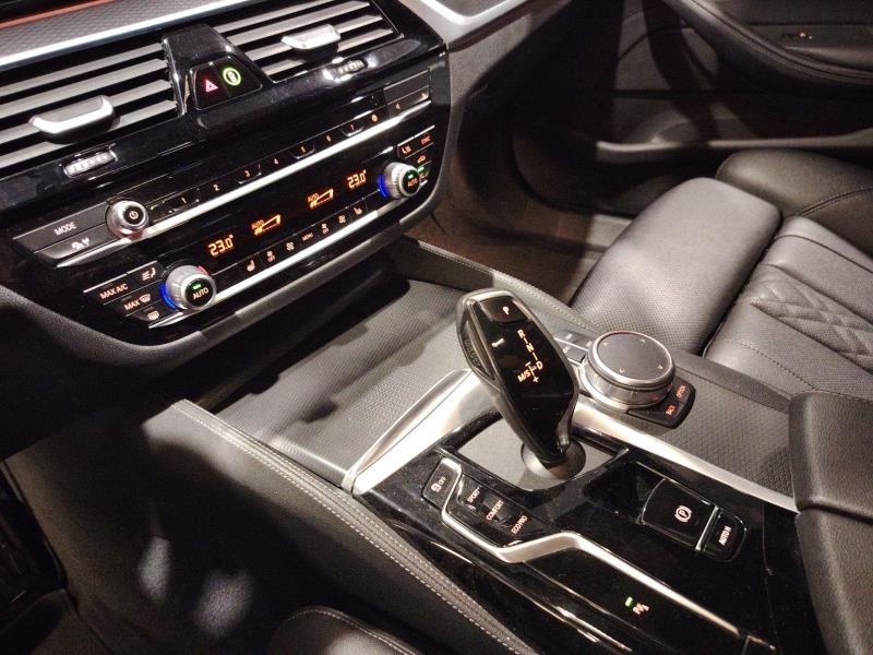 BMW Serie 5 520d Touring mhev 48V xdrive Msport auto
