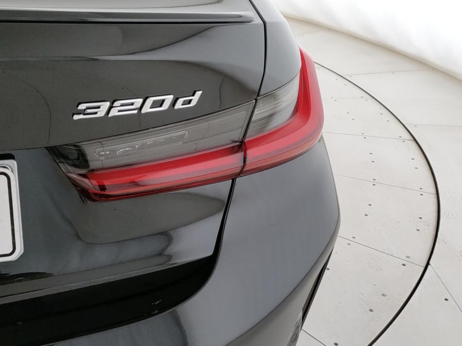 BMW Serie 3 320d mhev 48V Msport xdrive auto