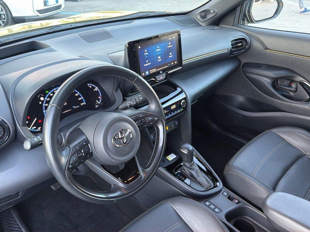 Toyota Yaris Cross 1.5h Premiere fwd 116cv e-cvt