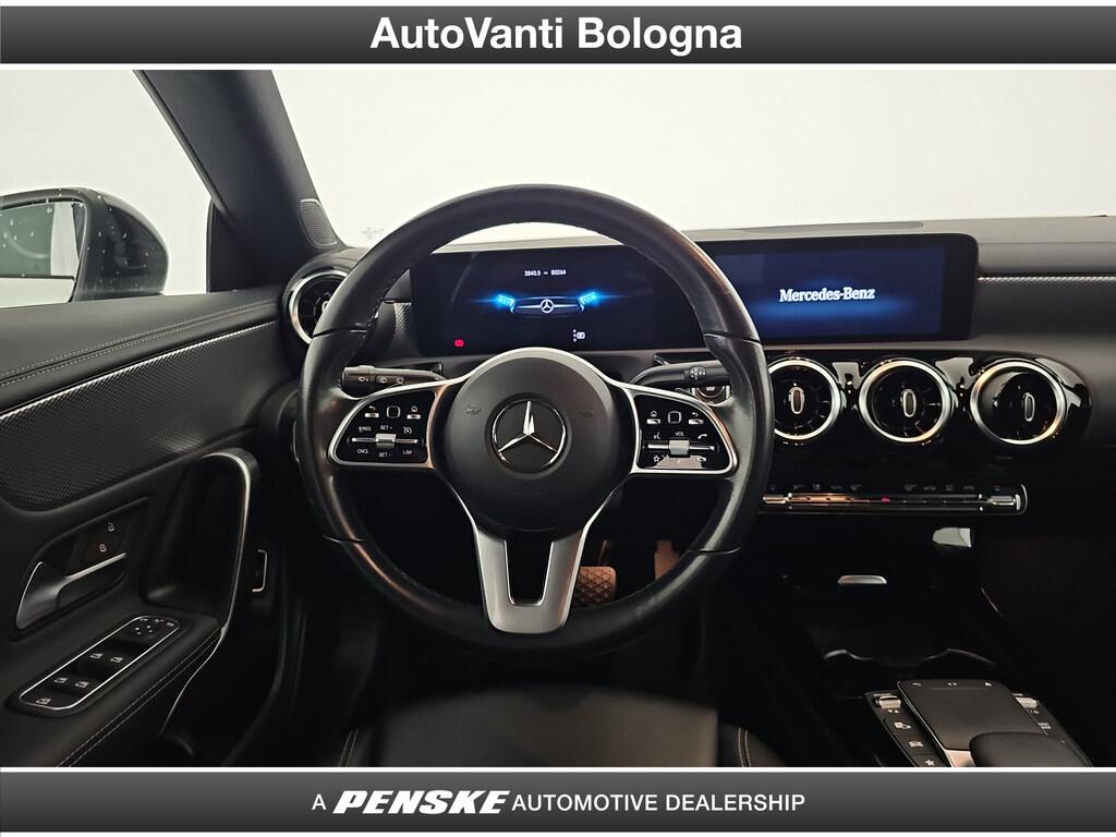Mercedes CLA Shooting Brake 180 d Night edition auto