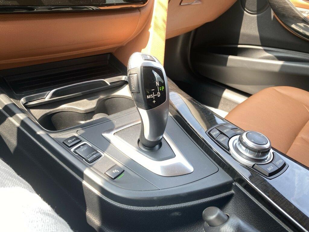 BMW Serie 3 318d Touring Luxury auto