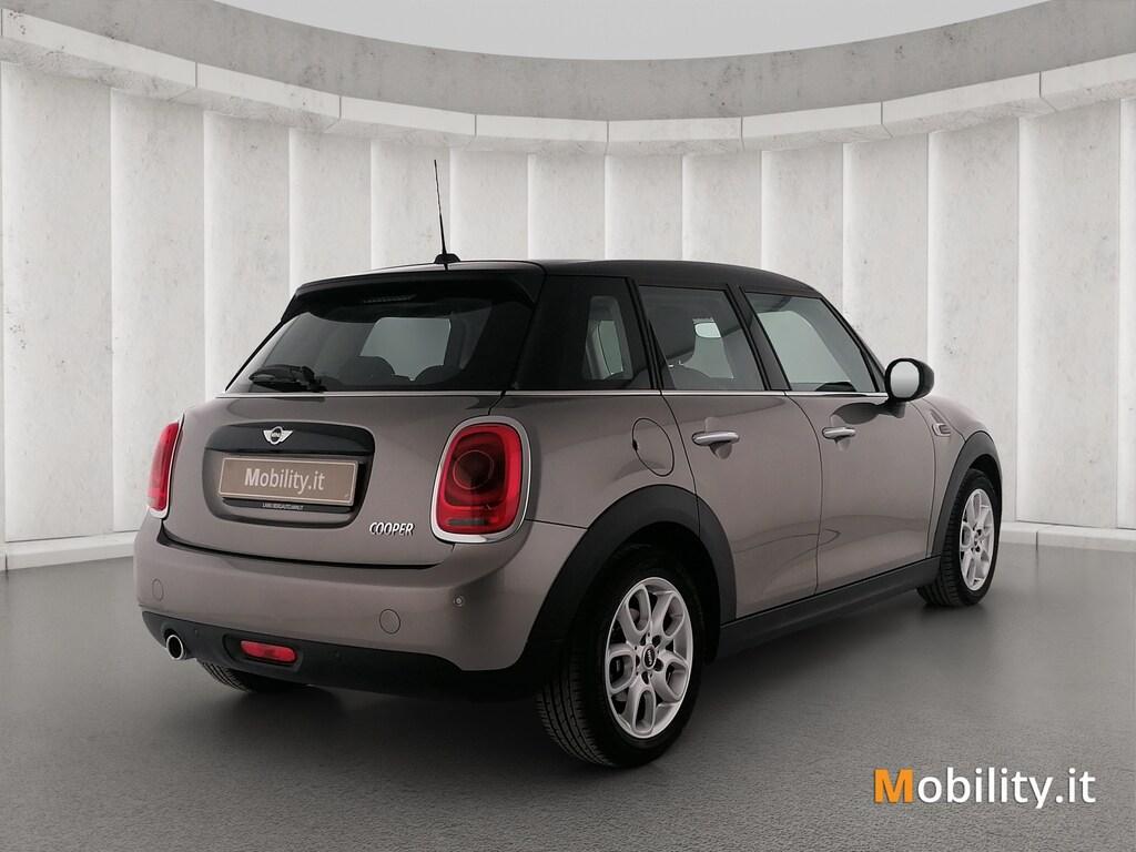 Mini Cooper 1.5 Cooper Boost Auto