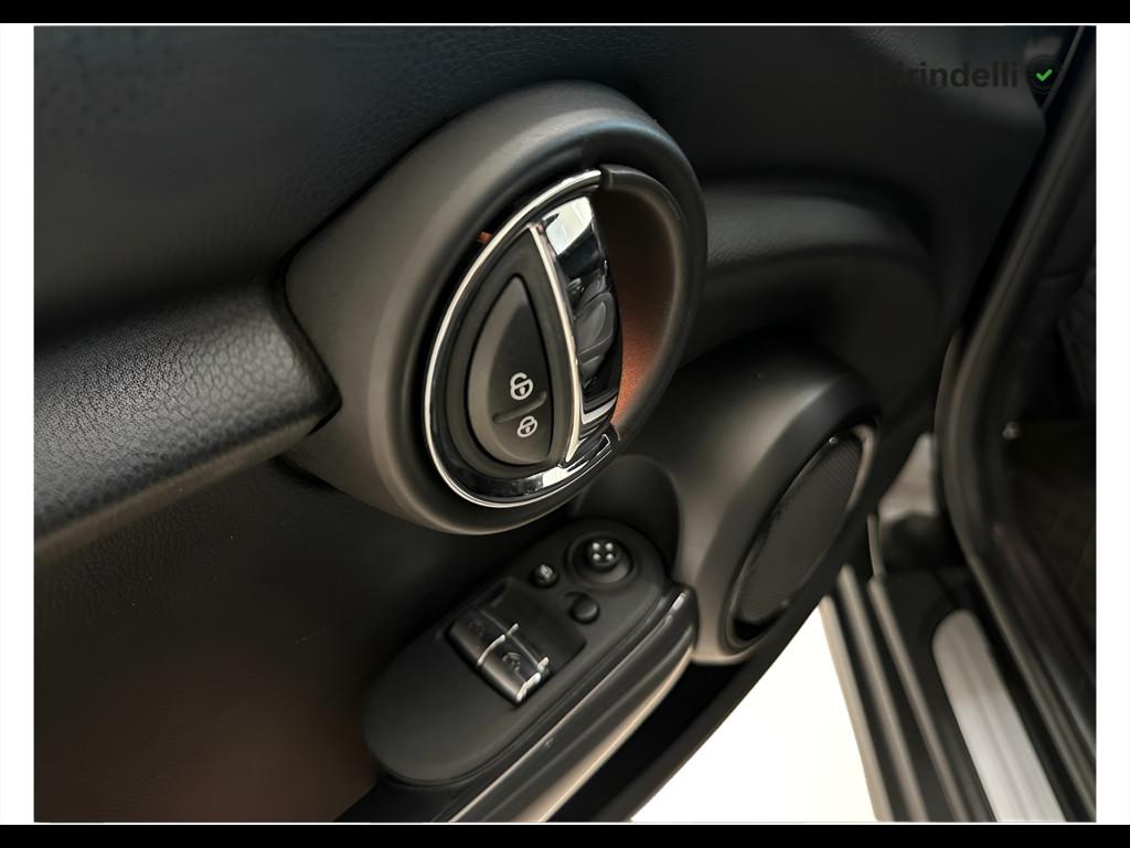 Mini Cooper 1.5 TwinPower Turbo Cooper Hype DCT