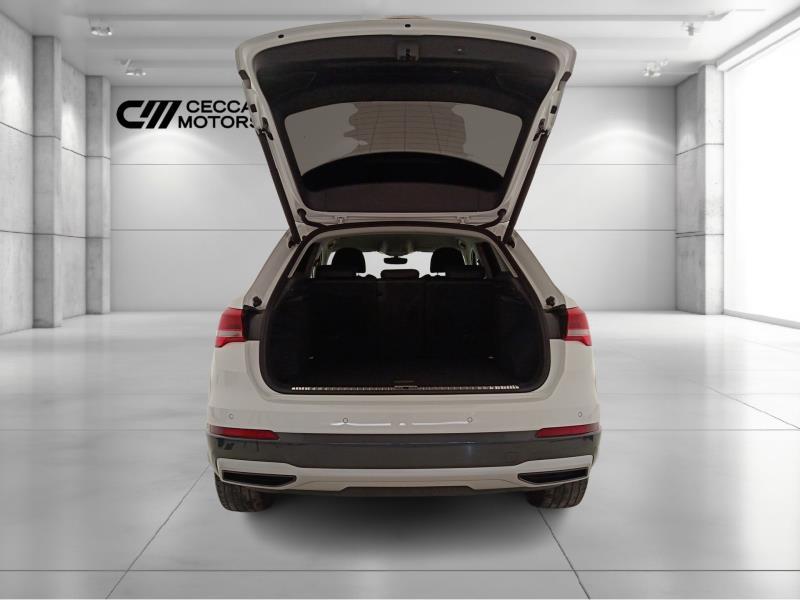 Audi Q3 35 1.5 tfsi mhev Business s-tronic