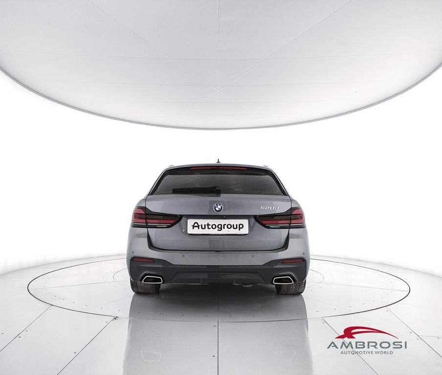 BMW Serie 5 518d Touring mhev 48V Msport auto