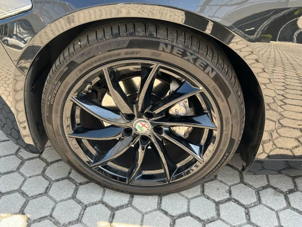 Alfa Romeo Giulia 2.2 t Super 150cv auto