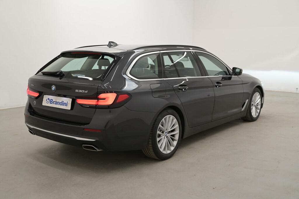 BMW Serie 5 530d Touring mhev 48V Luxury auto