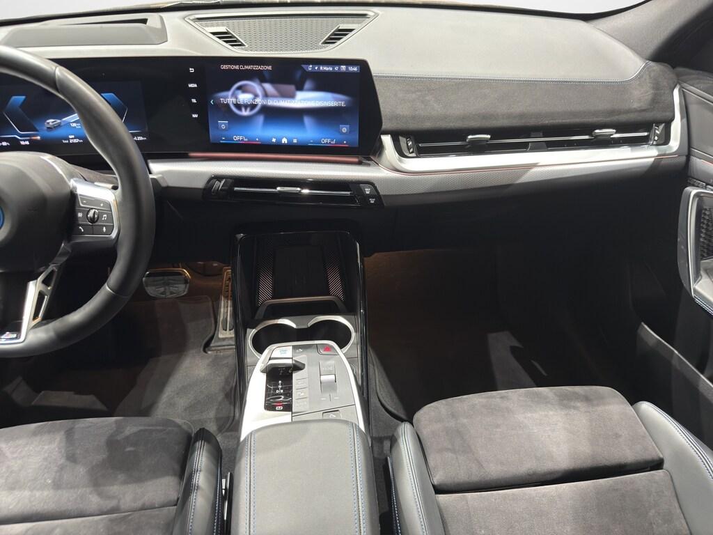 BMW iX2 edrive 20 MSport Pro
