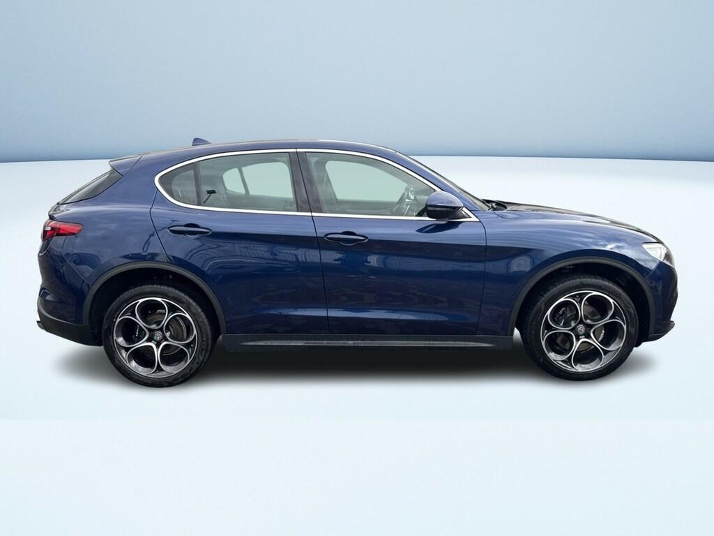 Alfa Romeo Stelvio 2.2 t Executive Q4 210cv auto my19