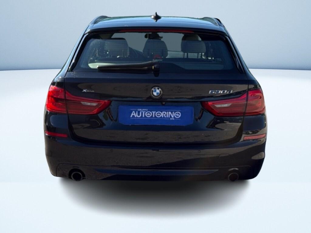 BMW Serie 5 530d Touring xdrive Business 265cv auto