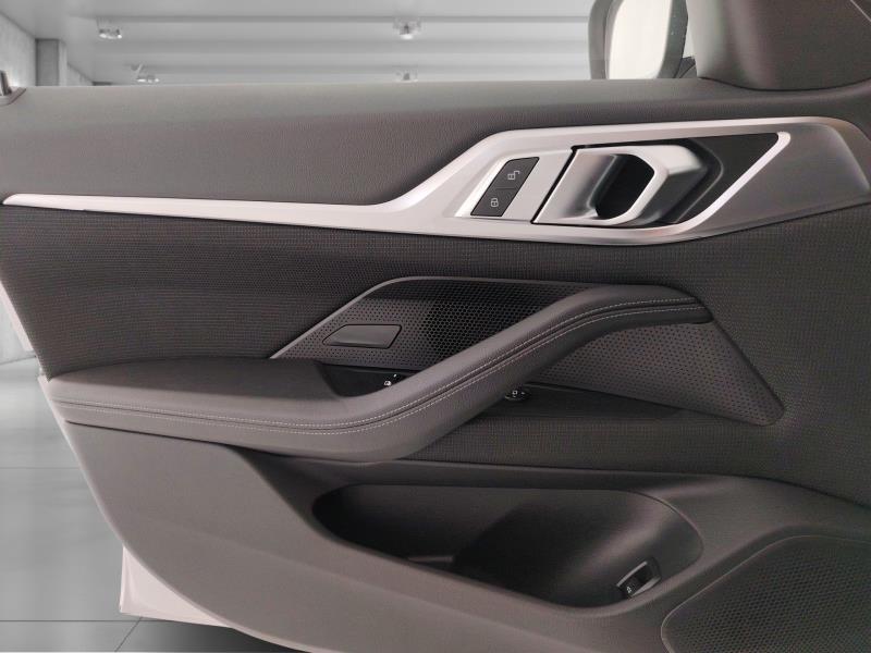 BMW i4 edrive40 Sport auto