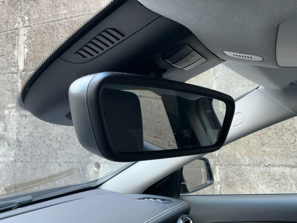 Mercedes GLA 180 Premium auto