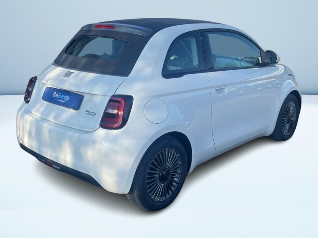 Fiat 500 e Cabrio Icon