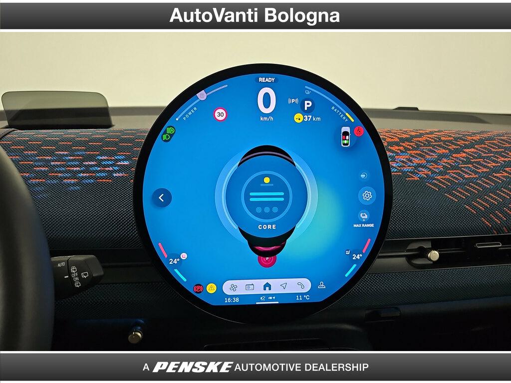 Mini Mini Aceman E Favoured