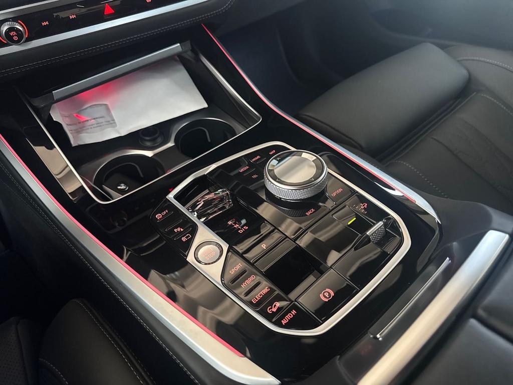 BMW X5 xdrive50e MSport Pro auto