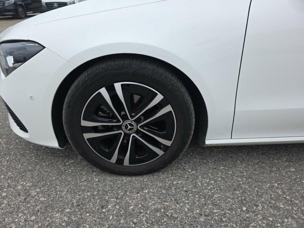 Mercedes CLA Shooting Brake 180 d Advanced auto