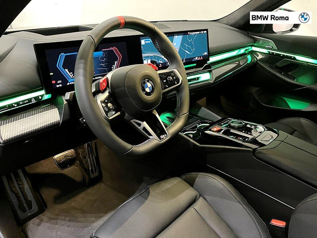 BMW M5 4.4 727cv auto