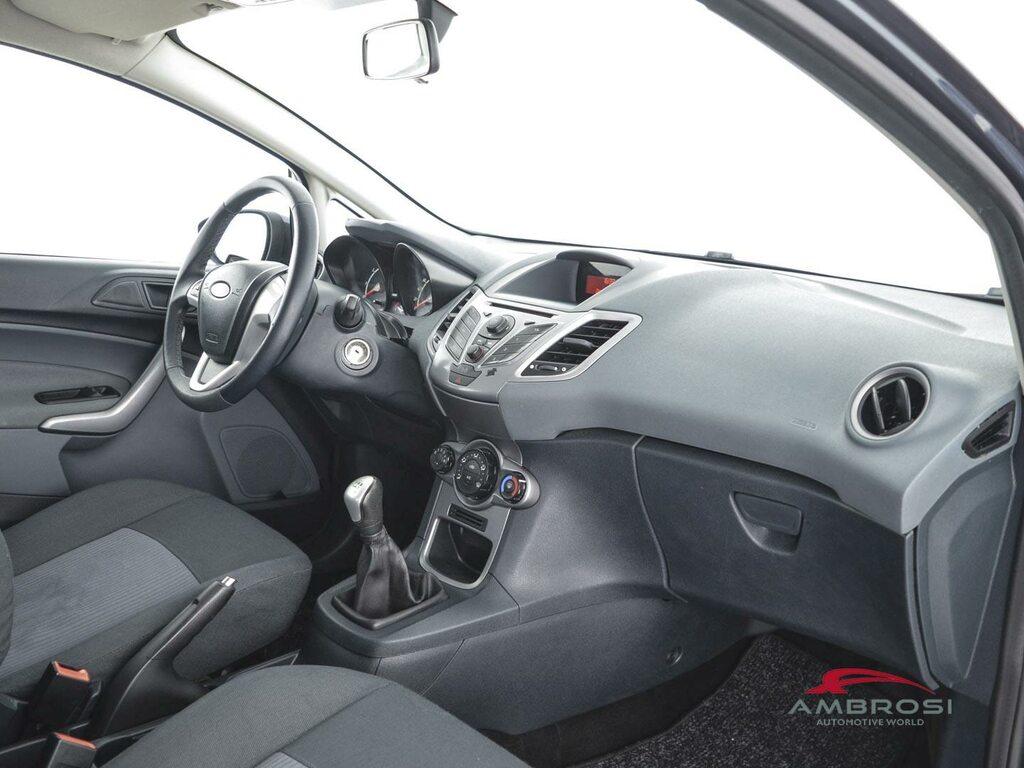 Ford Fiesta 1.2 16v + c/esp 82cv 3p E5