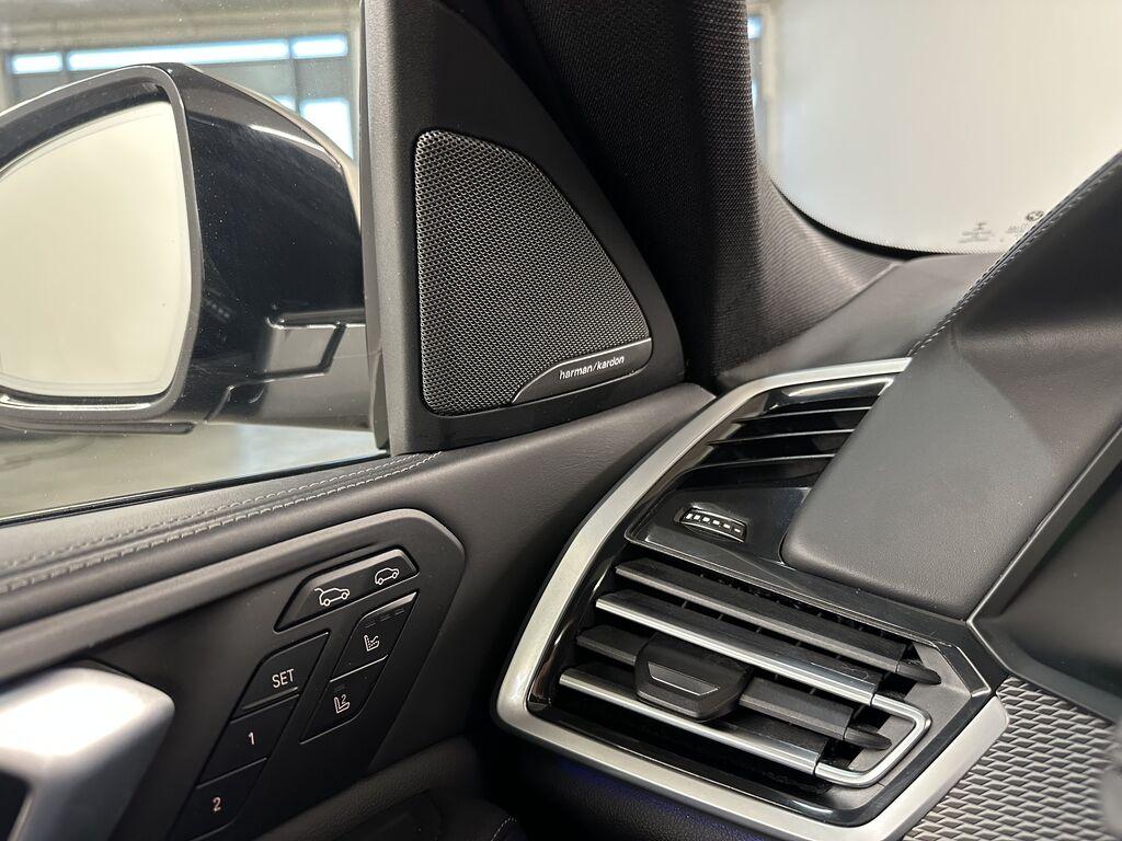 BMW X6 M X6 M50d auto