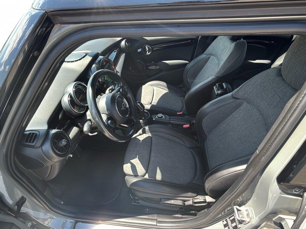 Mini Cooper 1.5 TwinPower Turbo Cooper Hype DCT