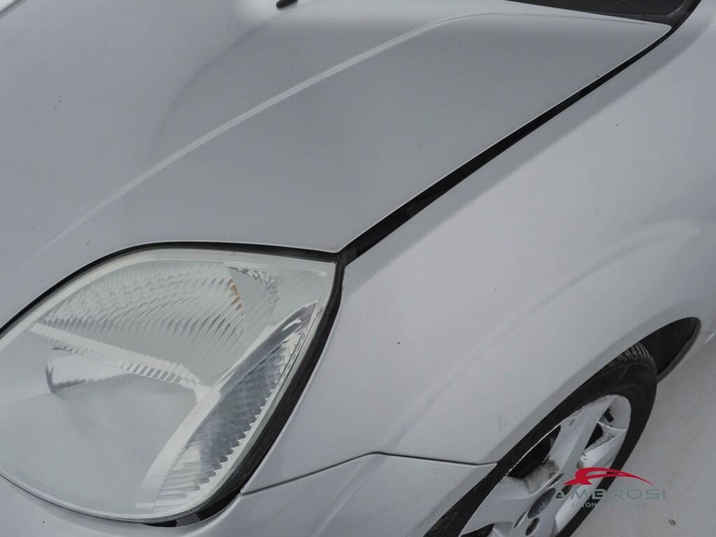 Ford Fiesta 1.4 tdci Ghia 5p