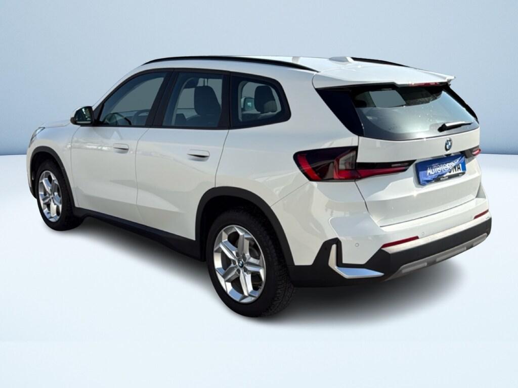 BMW X1 sdrive20i mhev 48V auto