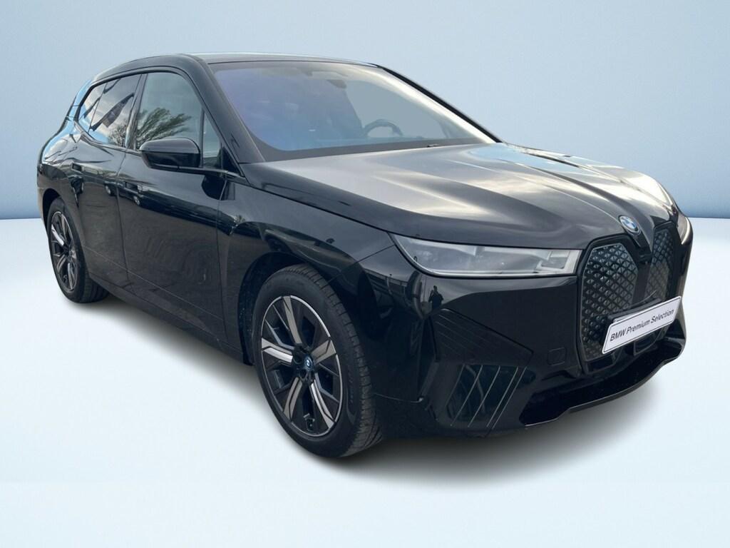 BMW iX xdrive50 pacchetto sportivo