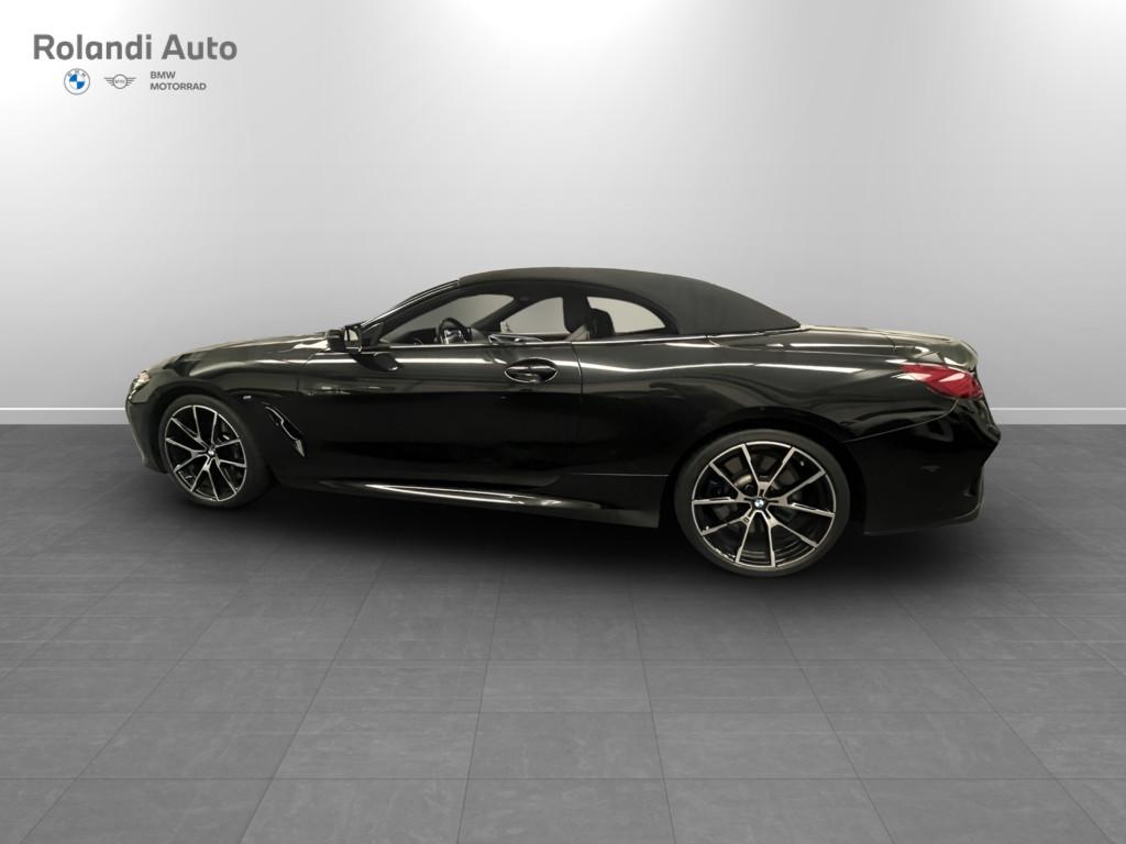 BMW Serie 8 840d Cabrio mhev 48V xdrive auto