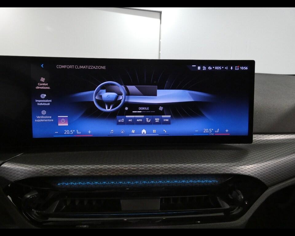 BMW Serie 3 318d Touring mhev 48V auto