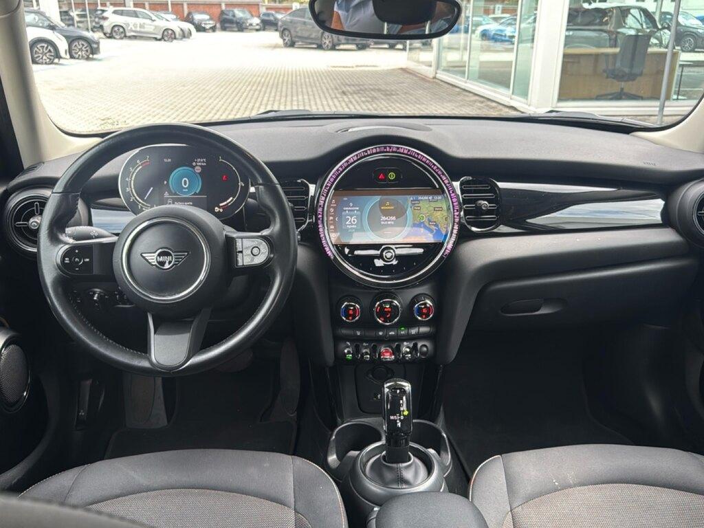 Mini Cooper 1.5 TwinPower Turbo Cooper Business DCT
