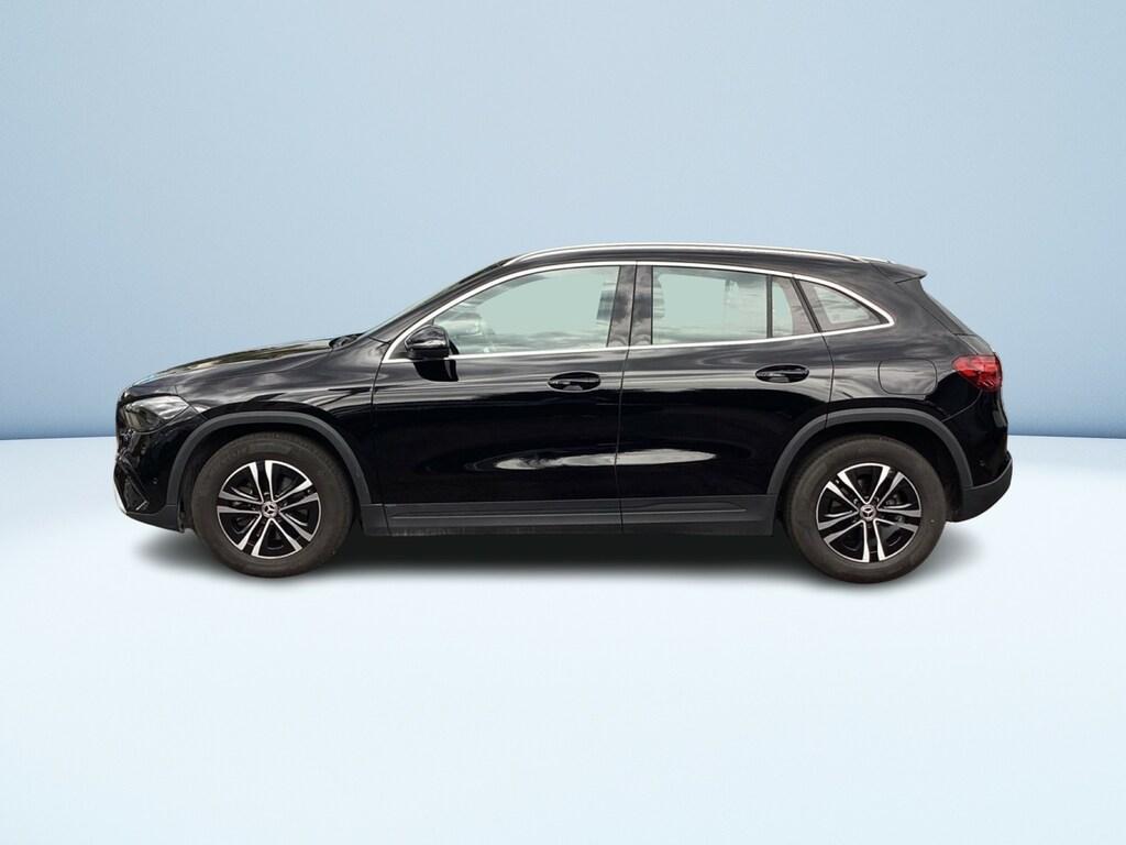 Mercedes GLA 180 d Progressive Advanced auto