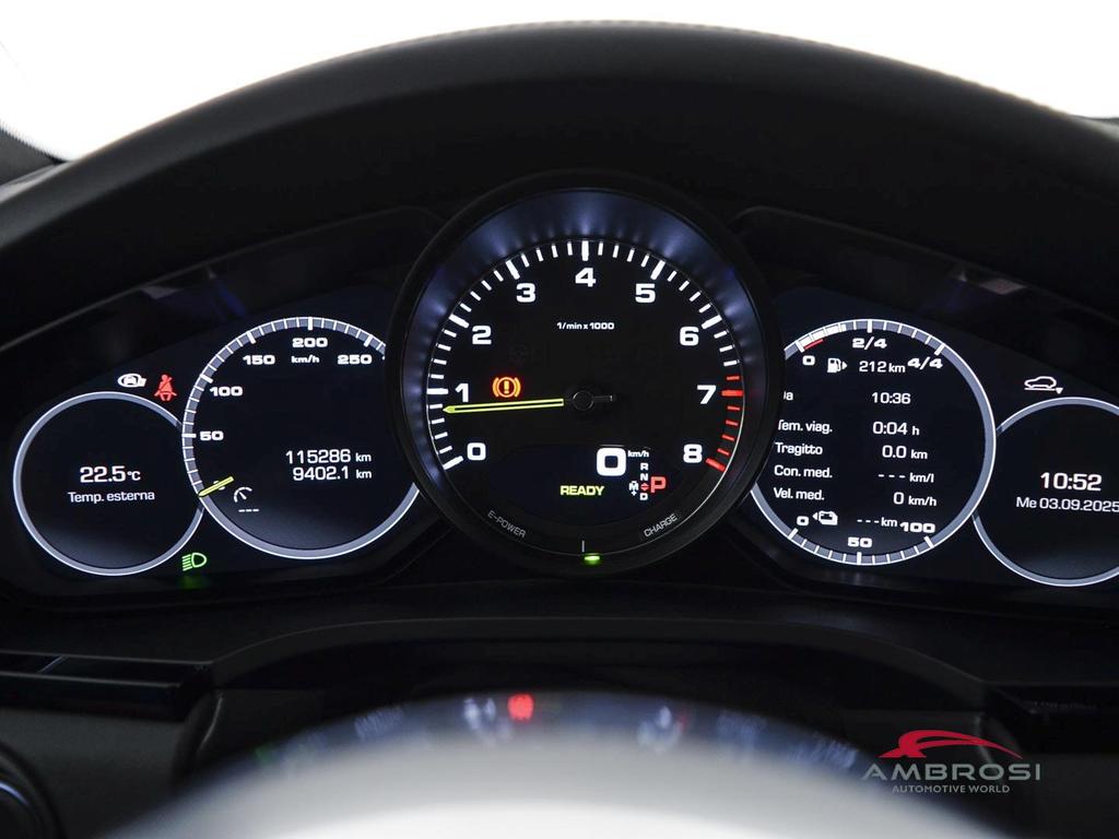 Porsche Cayenne 3.0 e-hybrid tiptronic