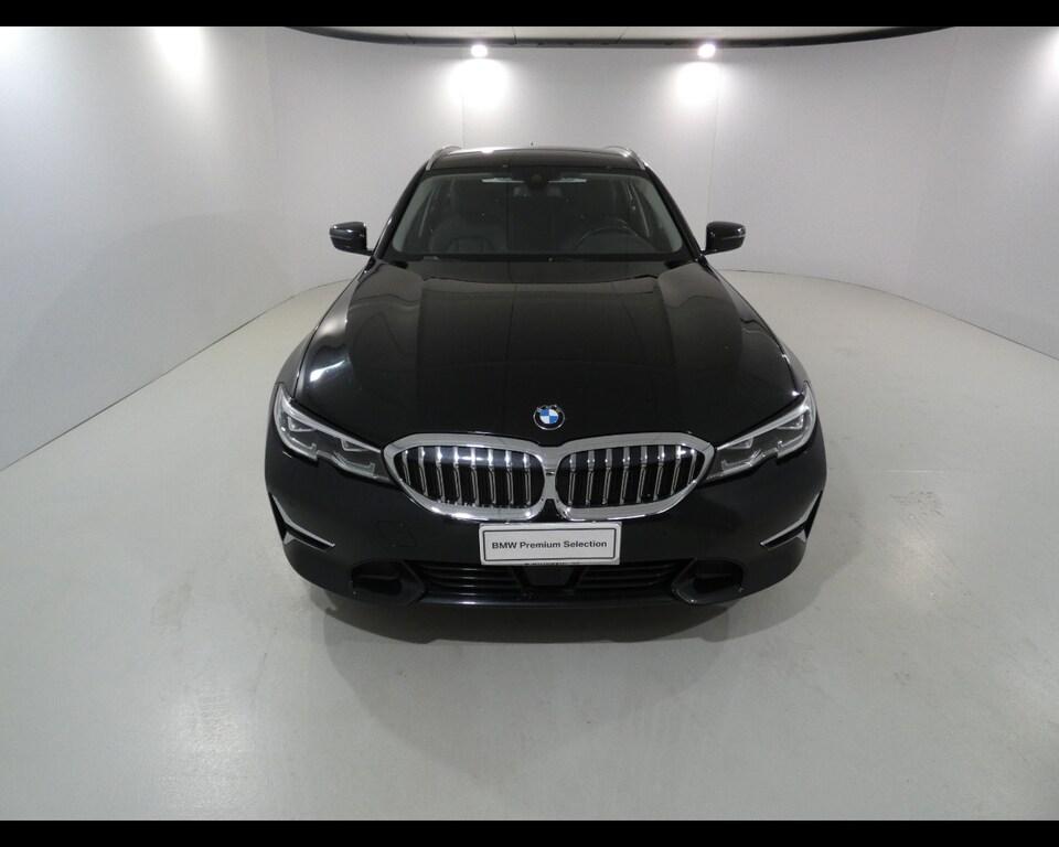 BMW Serie 3 320d Touring mhev 48V Luxury auto