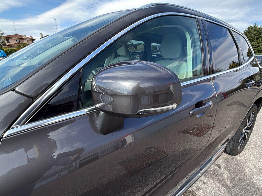 Volvo XC60 2.0 b4 Plus Bright awd auto